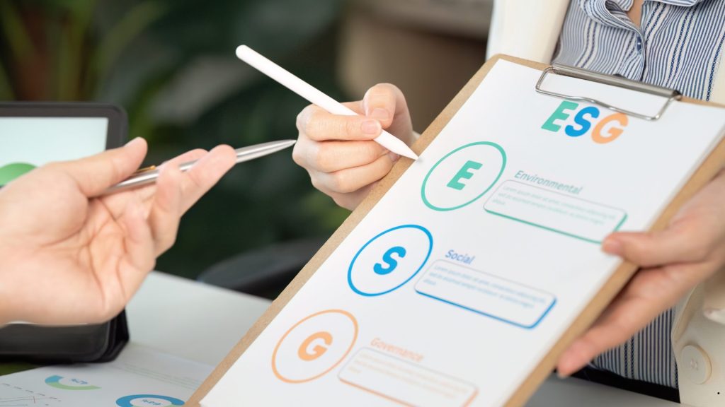 DMAIC examples review meeting evaluating environmental, social, and governance metrics to measure process effectiveness and improvement opportunities.